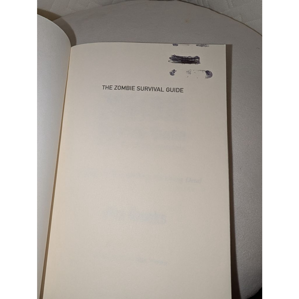 Zombie Survival Guide Book Softback - Picture 4 of 9